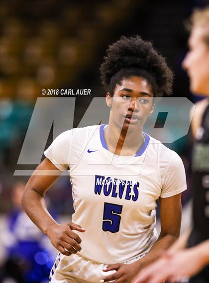 Thumbnail 1 in Fossil Ridge vs. Grandview (CHSAA 5A Final Four) photogallery.