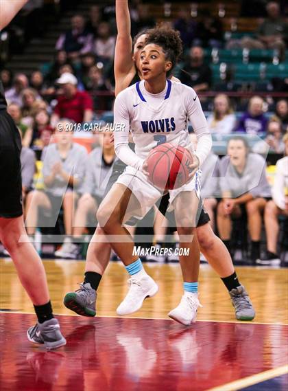 Thumbnail 1 in Fossil Ridge vs. Grandview (CHSAA 5A Final Four) photogallery.