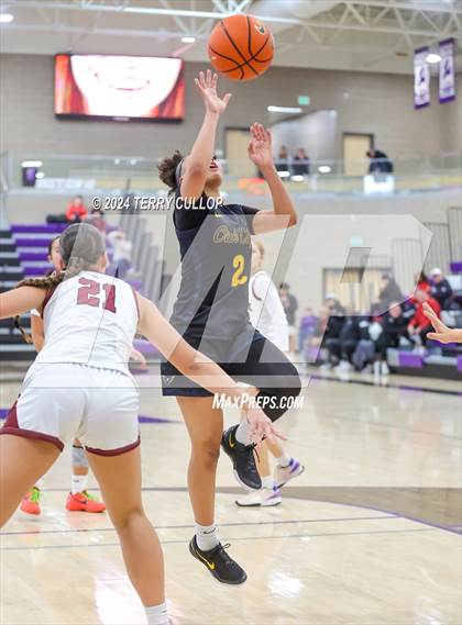 Thumbnail 2 in Lone Peak vs. Oak Cliff Faith Family Academy (Lehi Holiday Hoopfest) photogallery.