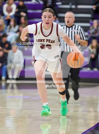 Thumbnail 2 in Lone Peak vs. Oak Cliff Faith Family Academy (Lehi Holiday Hoopfest) photogallery.