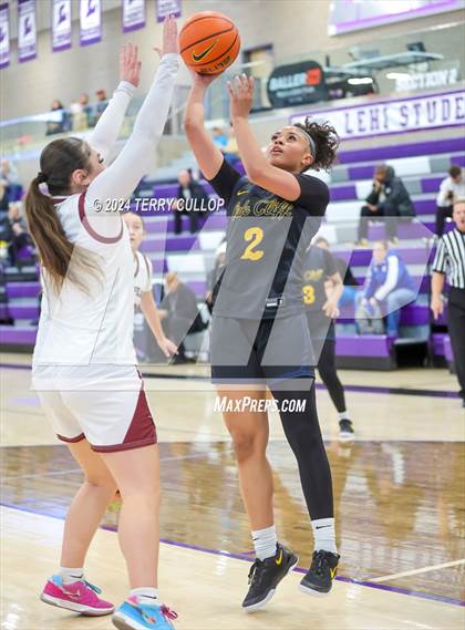 Thumbnail 1 in Lone Peak vs. Oak Cliff Faith Family Academy (Lehi Holiday Hoopfest) photogallery.