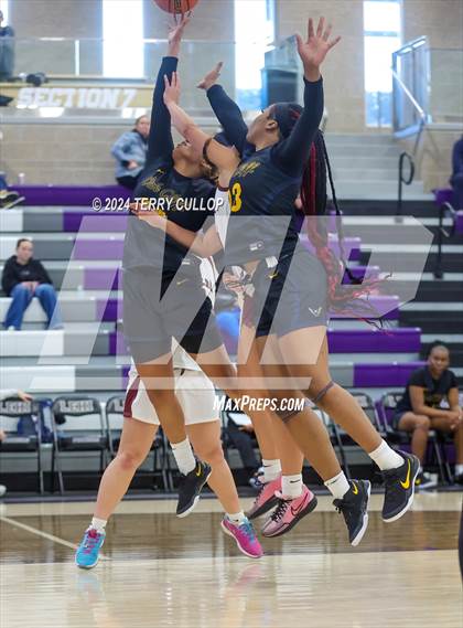 Thumbnail 3 in Lone Peak vs. Oak Cliff Faith Family Academy (Lehi Holiday Hoopfest) photogallery.