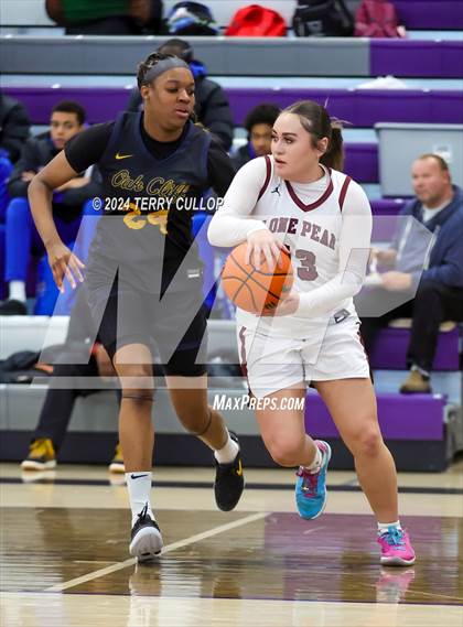 Thumbnail 3 in Lone Peak vs. Oak Cliff Faith Family Academy (Lehi Holiday Hoopfest) photogallery.