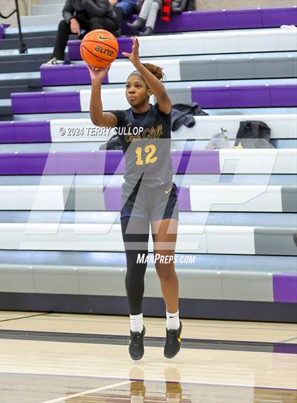 Thumbnail 3 in Lone Peak vs. Oak Cliff Faith Family Academy (Lehi Holiday Hoopfest) photogallery.