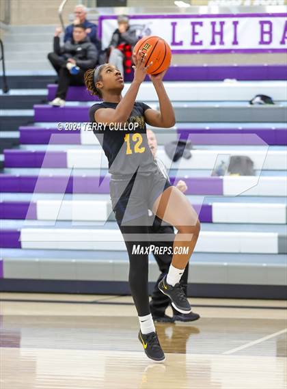Thumbnail 3 in Lone Peak vs. Oak Cliff Faith Family Academy (Lehi Holiday Hoopfest) photogallery.