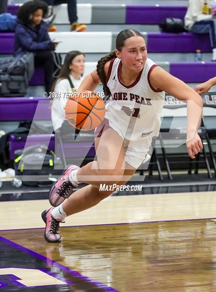 Thumbnail 2 in Lone Peak vs. Oak Cliff Faith Family Academy (Lehi Holiday Hoopfest) photogallery.