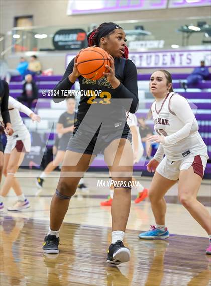 Thumbnail 2 in Lone Peak vs. Oak Cliff Faith Family Academy (Lehi Holiday Hoopfest) photogallery.