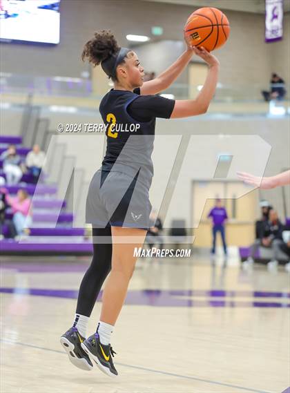 Thumbnail 2 in Lone Peak vs. Oak Cliff Faith Family Academy (Lehi Holiday Hoopfest) photogallery.