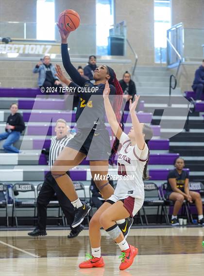 Thumbnail 2 in Lone Peak vs. Oak Cliff Faith Family Academy (Lehi Holiday Hoopfest) photogallery.