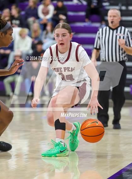 Thumbnail 1 in Lone Peak vs. Oak Cliff Faith Family Academy (Lehi Holiday Hoopfest) photogallery.