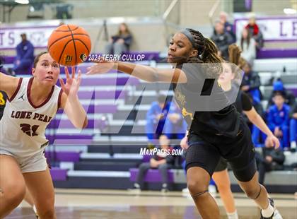 Thumbnail 3 in Lone Peak vs. Oak Cliff Faith Family Academy (Lehi Holiday Hoopfest) photogallery.