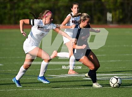 Thumbnail 1 in North Haven @ Lyman Hall photogallery.