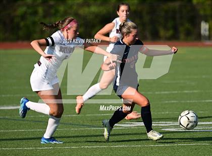Thumbnail 3 in North Haven @ Lyman Hall photogallery.
