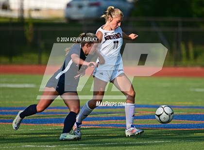 Thumbnail 3 in North Haven @ Lyman Hall photogallery.