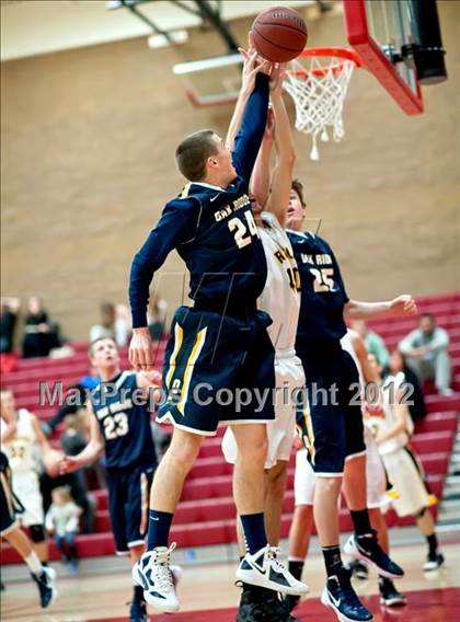 Thumbnail 3 in Del Oro vs. Oak Ridge (Common Good Classic) photogallery.