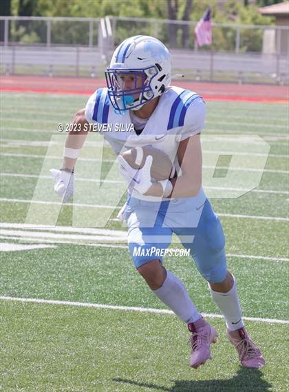 Thumbnail 3 in Trinity Valley vs. University City (Honor Bowl) photogallery.