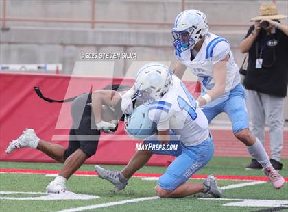 Thumbnail 3 in Trinity Valley vs. University City (Honor Bowl) photogallery.