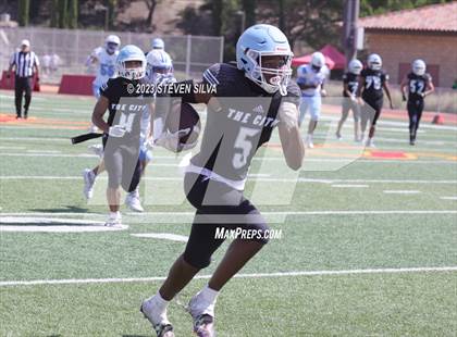 Thumbnail 3 in Trinity Valley vs. University City (Honor Bowl) photogallery.