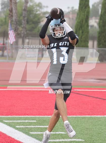 Thumbnail 3 in Trinity Valley vs. University City (Honor Bowl) photogallery.