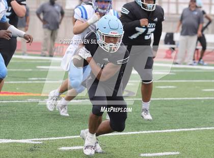 Thumbnail 3 in Trinity Valley vs. University City (Honor Bowl) photogallery.