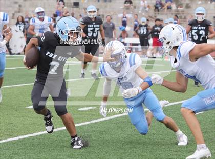 Thumbnail 2 in Trinity Valley vs. University City (Honor Bowl) photogallery.