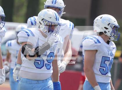 Thumbnail 3 in Trinity Valley vs. University City (Honor Bowl) photogallery.