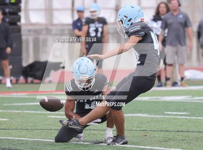 Thumbnail 1 in Trinity Valley vs. University City (Honor Bowl) photogallery.