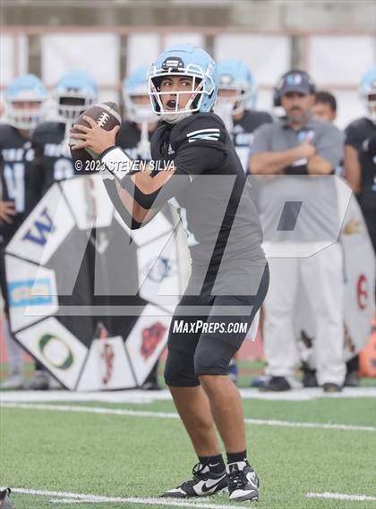 Thumbnail 1 in Trinity Valley vs. University City (Honor Bowl) photogallery.