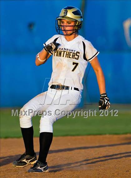 Thumbnail 2 in Danbury vs Santa Gertrudis Academy (UIL 2A Region 4 Final) photogallery.