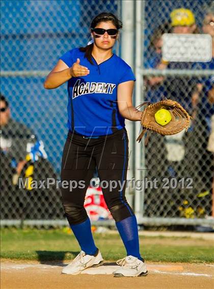 Thumbnail 3 in Danbury vs Santa Gertrudis Academy (UIL 2A Region 4 Final) photogallery.