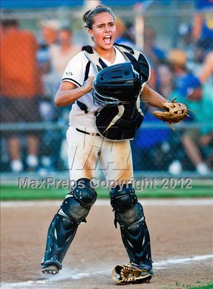 Thumbnail 1 in Danbury vs Santa Gertrudis Academy (UIL 2A Region 4 Final) photogallery.