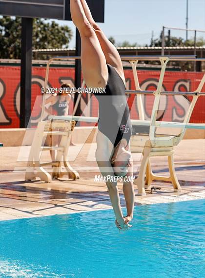 Thumbnail 1 in AIA Division I,III Diving Semifinals photogallery.