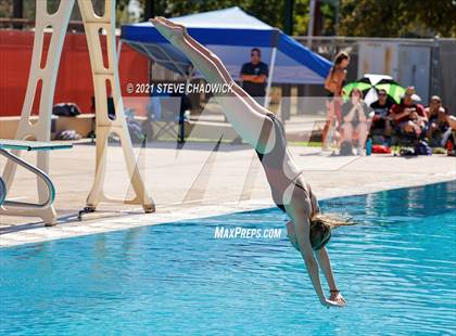 Thumbnail 1 in AIA Division I,III Diving Semifinals photogallery.
