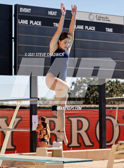 Thumbnail 1 in AIA Division I,III Diving Semifinals photogallery.