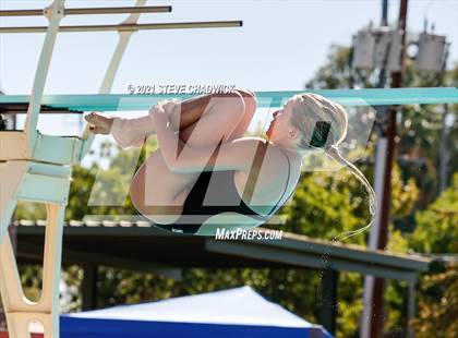 Thumbnail 2 in AIA Division I,III Diving Semifinals photogallery.