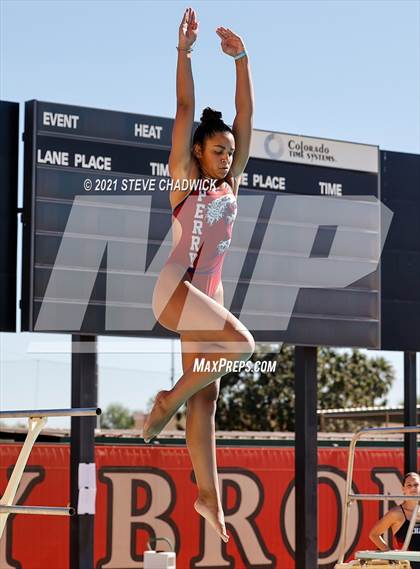 Thumbnail 1 in AIA Division I,III Diving Semifinals photogallery.