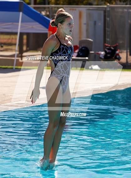Thumbnail 3 in AIA Division I,III Diving Semifinals photogallery.