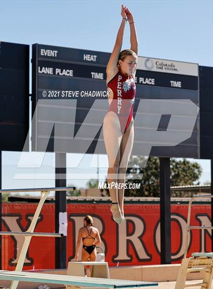 Thumbnail 3 in AIA Division I,III Diving Semifinals photogallery.