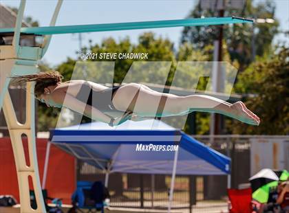 Thumbnail 1 in AIA Division I,III Diving Semifinals photogallery.