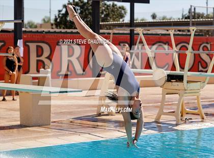 Thumbnail 1 in AIA Division I,III Diving Semifinals photogallery.