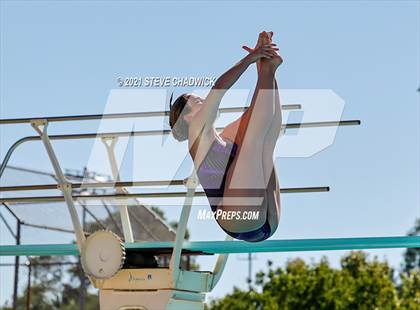 Thumbnail 2 in AIA Division I,III Diving Semifinals photogallery.