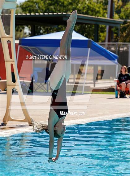 Thumbnail 1 in AIA Division I,III Diving Semifinals photogallery.