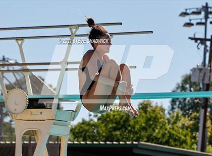 Thumbnail 3 in AIA Division I,III Diving Semifinals photogallery.
