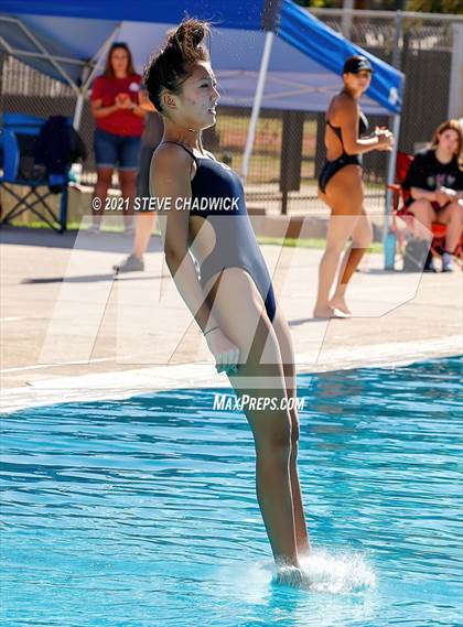 Thumbnail 1 in AIA Division I,III Diving Semifinals photogallery.