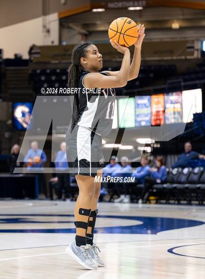 Thumbnail 2 in Bear River vs. Valley Christian (CIF SJS D5 Final) photogallery.