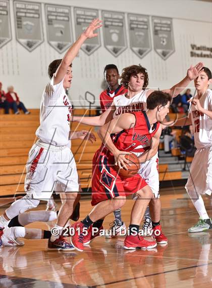 Thumbnail 2 in Liberty vs. Loveland photogallery.