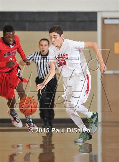 Thumbnail 2 in Liberty vs. Loveland photogallery.