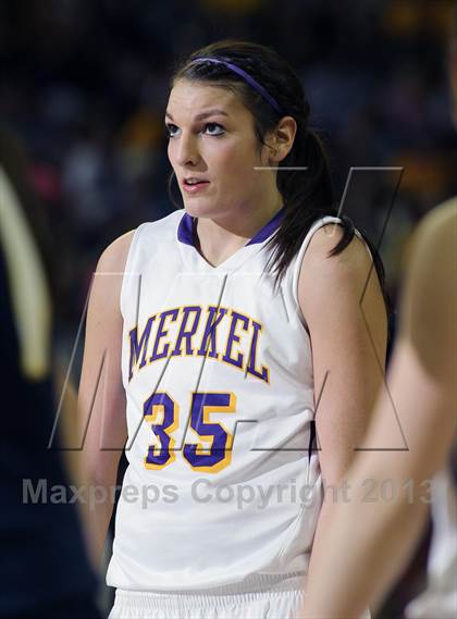 Thumbnail 3 in Merkel vs. Poth (UIL 2A Semifinal) photogallery.