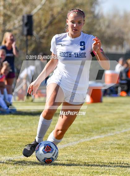Thumbnail 2 in Spring Creek vs North Tahoe (NIAA 3A Northern Region Playoff) photogallery.