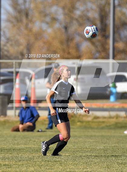 Thumbnail 1 in Spring Creek vs North Tahoe (NIAA 3A Northern Region Playoff) photogallery.